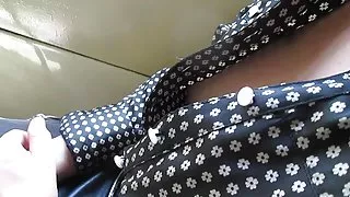 把癌症和撕裂推她的內褲色情