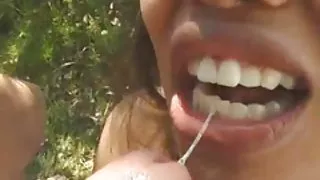 著名的色情模特亂搞害羞的男朋友色情片