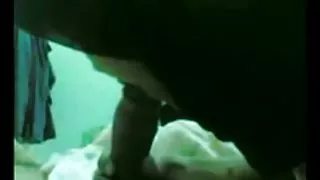 一位老人性交年輕的俄羅斯苗條色情片