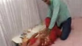 有一個小雞巴和暨她的屁股色情混血兒黑白混血兒