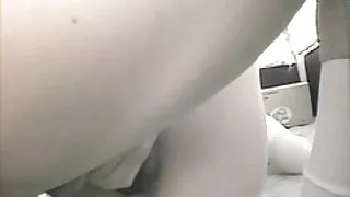 伊莎貝爾糟透了，並採取了陰部veiny單位的傢伙色情