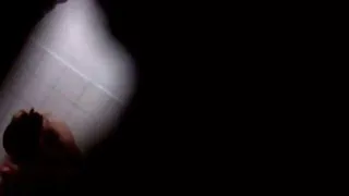 一個大雞巴為兩個貪婪的女朋友色情