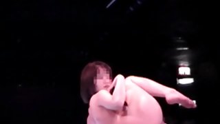 戴眼鏡的漂亮女孩吮吸大螺栓色情片